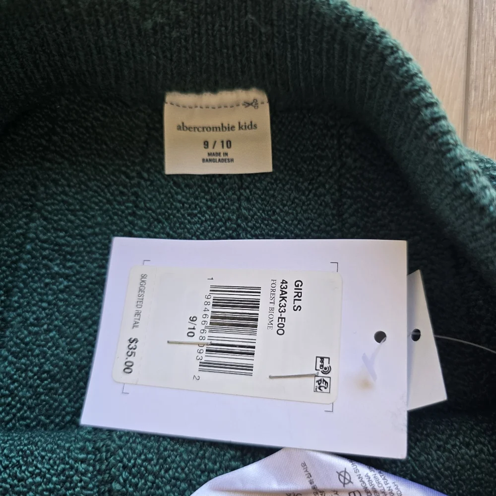 abercrombie kids Girls' Pleated Sweater Skirt Size 9 10